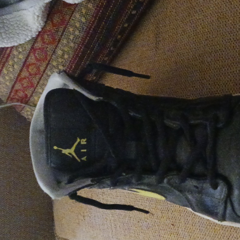 Jordan 1 mid lows - Picture 3 of 4